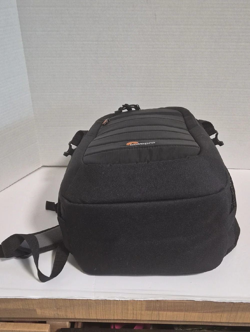 LowePro Tahoe BP 150. Lightweight Compact Camera Backpack (Black)  Unisex - Picture 7 of 8
